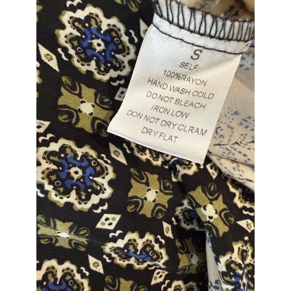 Spade & Heart‎ Black Print Tunic Bell Sleeve Boho Medallion Top Small NWT - Picture 8 of 9